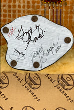 Load image into Gallery viewer, 'Husani' -The Gift of Love-