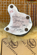 Load image into Gallery viewer, 'Habibah' -Heartfelt Offerings-