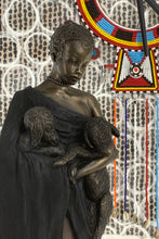 Load image into Gallery viewer, 'Nuru' -Holder of Dreams-